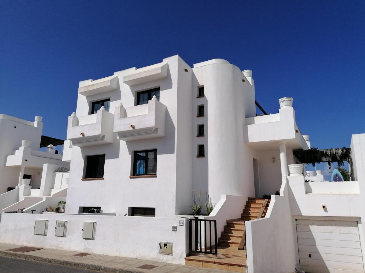 Хостел Surf Dream Surfhouse Коральео Экстерьер фото